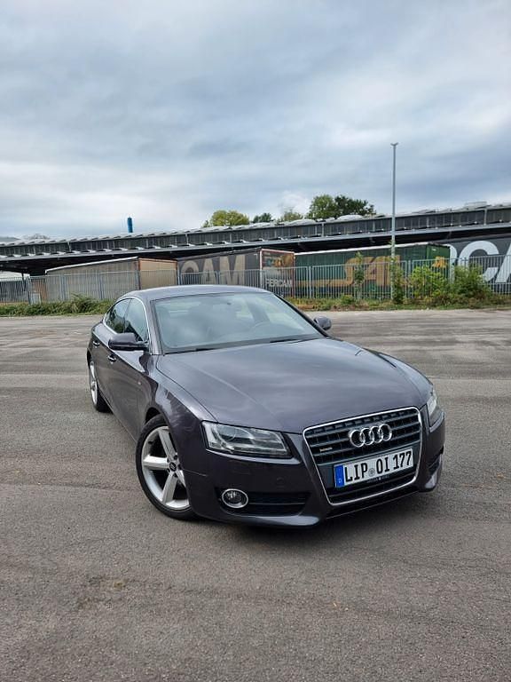 Schwarz Gebraucht 2009 Audi A5 Sportback Limousine | 9.000 € (Fairer Preis) - Bild 1/4