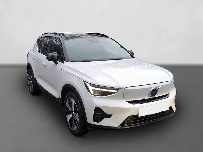 Gebraucht Volvo XC40 Plus 169 kW (231 PS) 2022 Weiß SUV