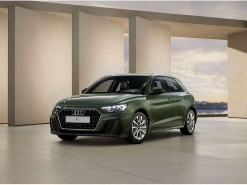 Gebraucht Audi A1 S-Line 116 PS (85 kW) 2026 Distriktgrün metallic SUV