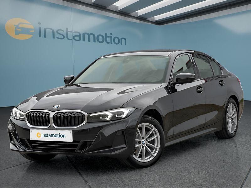 Schwarz Gebraucht 2023 BMW 318 Limousine | 29.549 € (Fairer Preis) - Bild 1/4