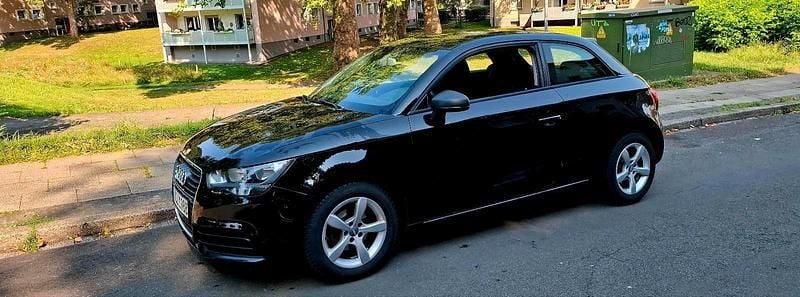 Schwarz Gebraucht 2012 Audi A1 Kleinwagen | 5.500 € (Guter Preis) - Bild 1/4