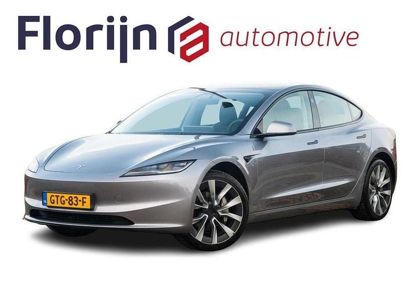 Grau Gebraucht 2024 Tesla Model 3 RWD Limousine | 36.900 € (Fairer Preis) - Bild 1/4