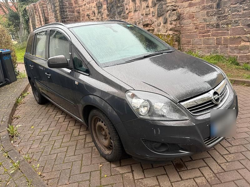Gebraucht Opel Zafira 110 PS (80 kW) 2012 Grau Van / Kleinbus