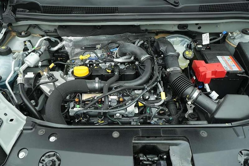 Gebraucht Dacia Jogger Essentiel 101 PS (74 kW) 2025 Grau Van / Kleinbus