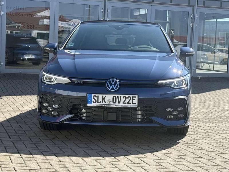 Gebraucht VW Golf VIII GTE 272 PS (200 kW) 2024 Blau Limousine