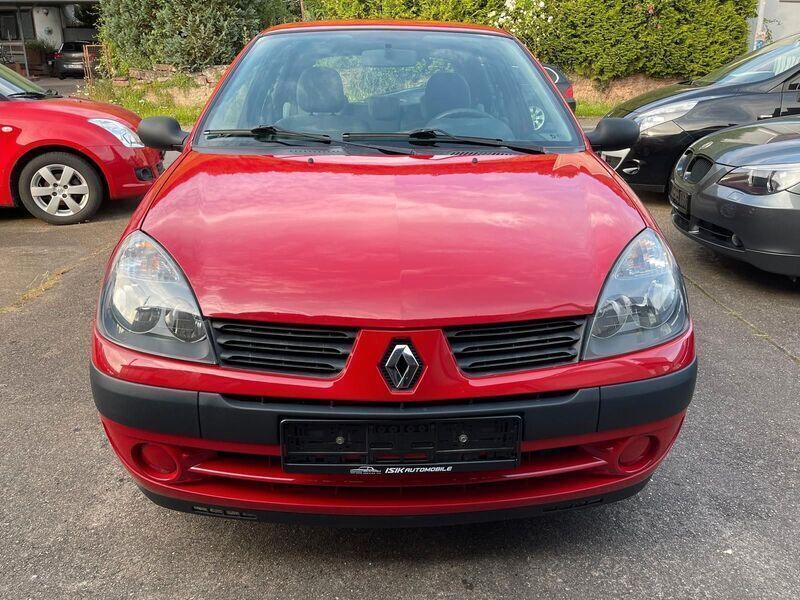 Rot Gebraucht 2006 Renault Clio II Campus Limousine | 2.550 € (Teuer) - Bild 1/4