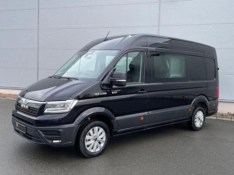 Gebraucht MAN TGE 177 PS (130 kW) 2025 Deep black perleffekt Van