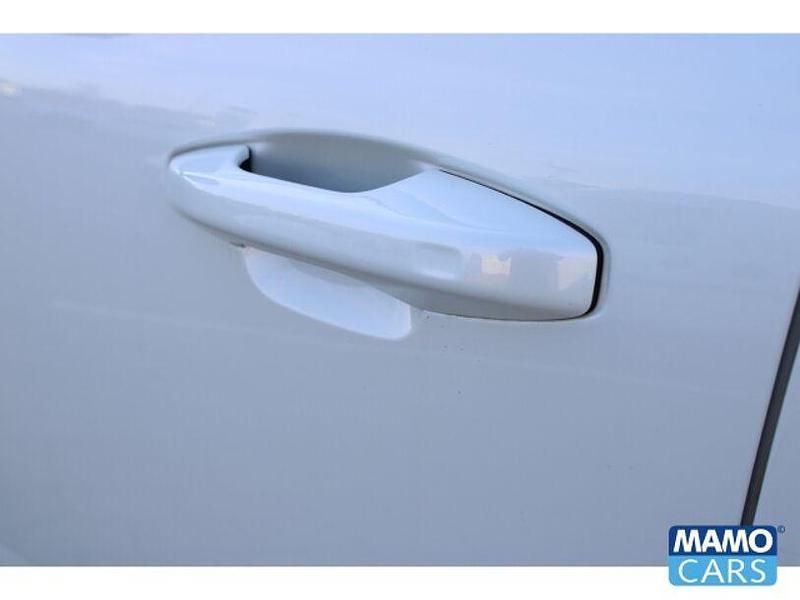 Gebraucht Volvo XC40 Plus 261 PS (191 kW) 2022 Weiss SUV