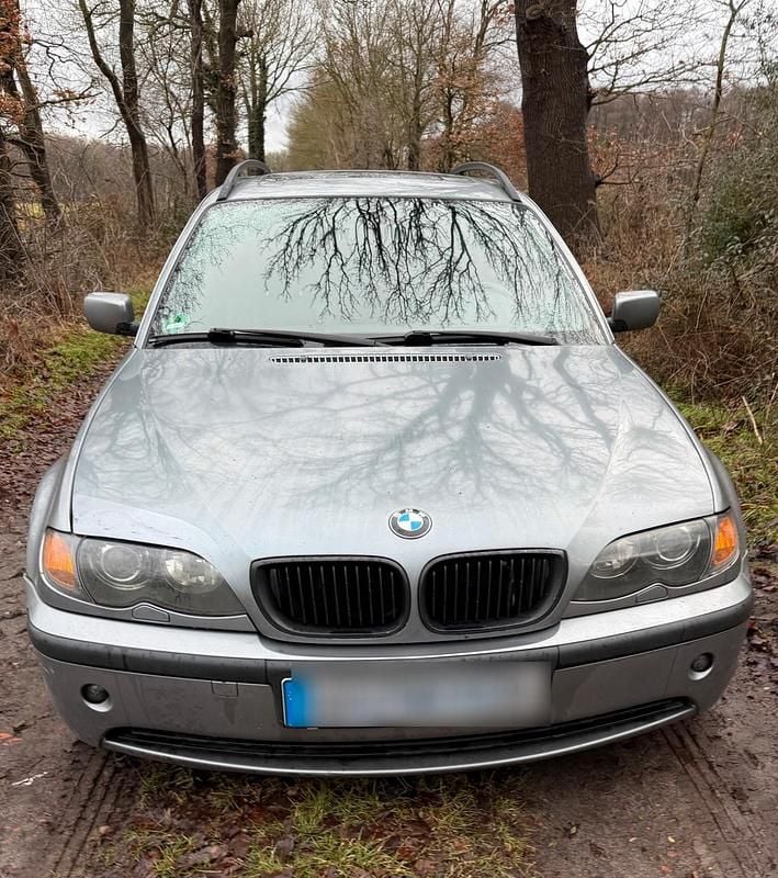 Gebraucht BMW 325 192 PS (141 kW) 2004 Grau Kombi