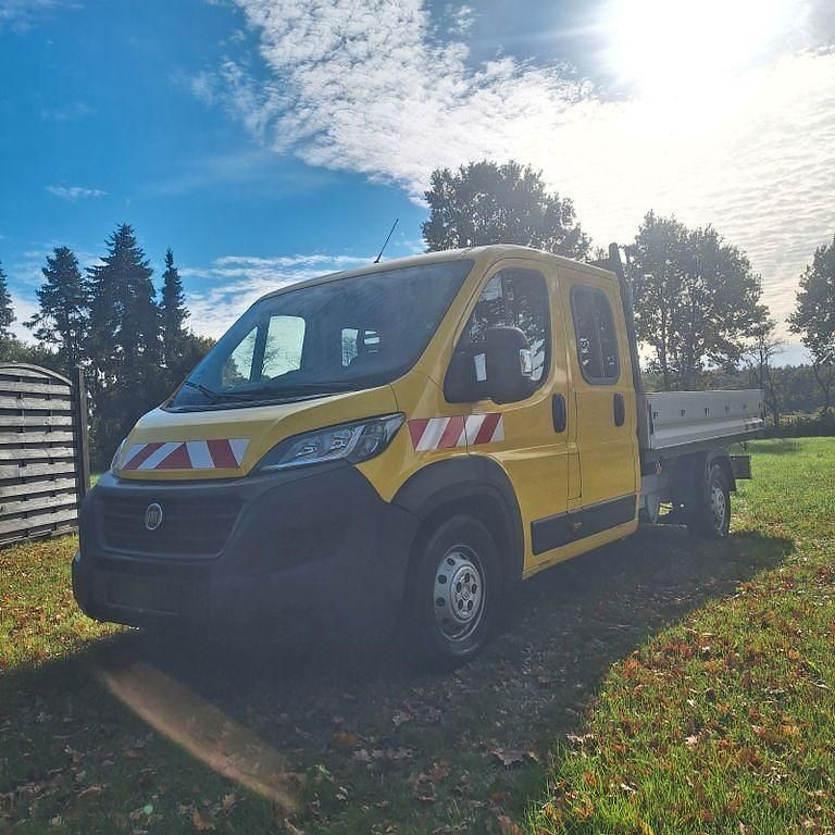 Gelb Gebraucht 2020 Fiat Ducato Van | 17.500 € (Fairer Preis) - Bild 1/4