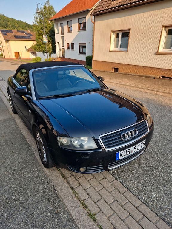Schwarz Gebraucht 2004 Audi A4 Cabriolet S-Line Cabrio | 2.999 € (Fairer Preis) - Bild 1/4