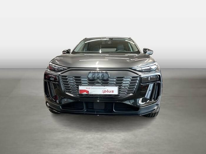 Gebraucht Audi Q6 e-tron Sport 284 kW (387 PS) 2025 Grau SUV