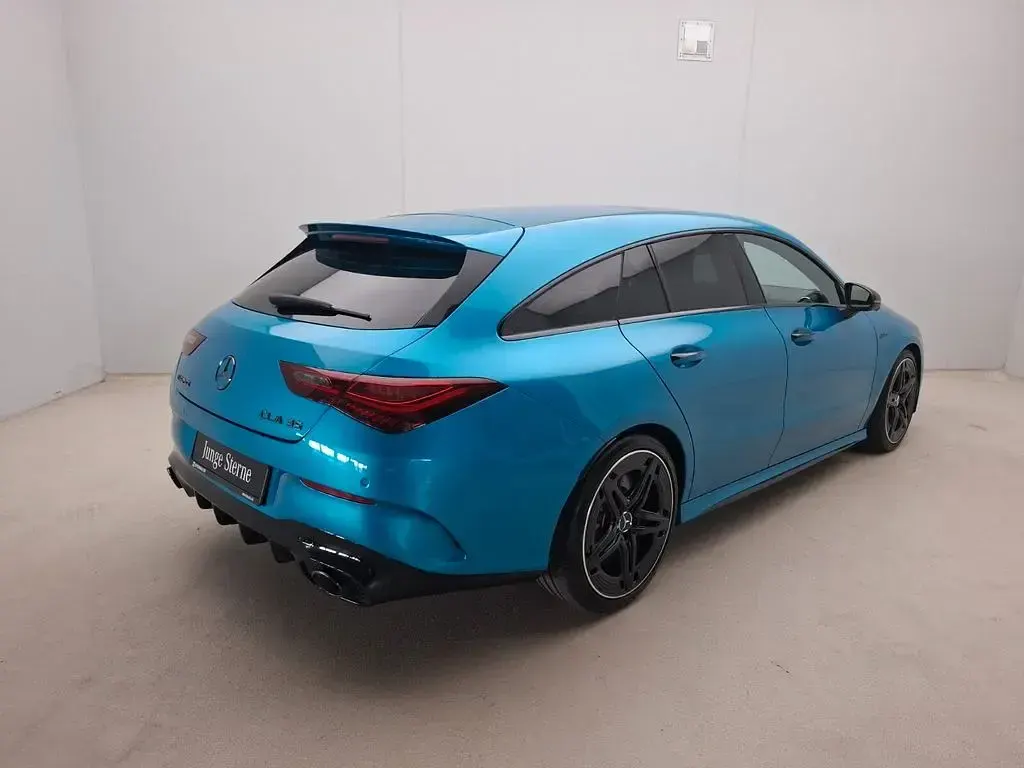 Gebraucht Mercedes CLA35 AMG AMG 306 PS (225 kW) 2024 Metalliclack hyperblau Coupé