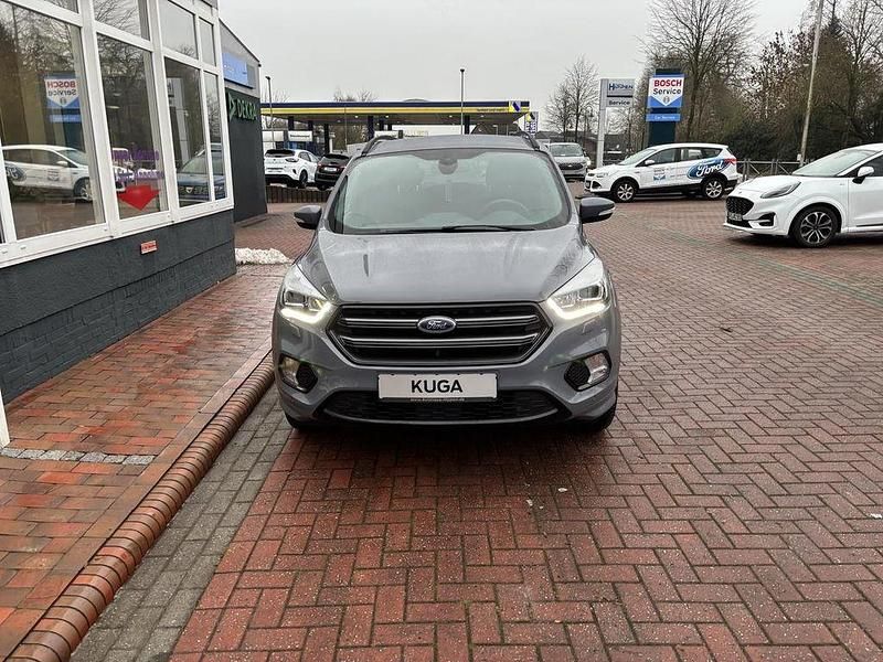 Gebraucht Ford Kuga ST-Line 150 PS (110 kW) 2019 Grau SUV