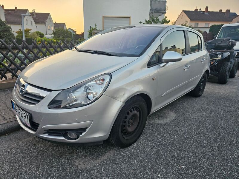 Silber Gebraucht 2007 Opel Corsa Edition Limousine | 700 € (Superpreis) - Bild 1/4