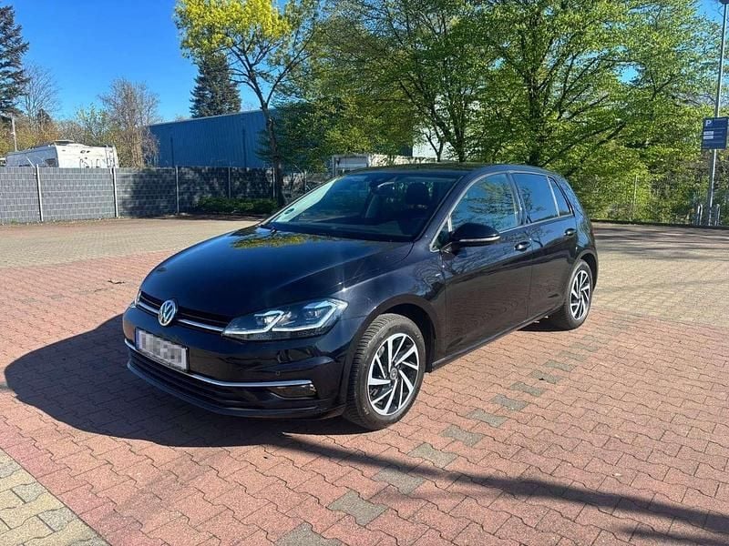 Gebraucht VW Golf VII Join 150 PS (110 kW) 2018 Schwarz Kleinwagen