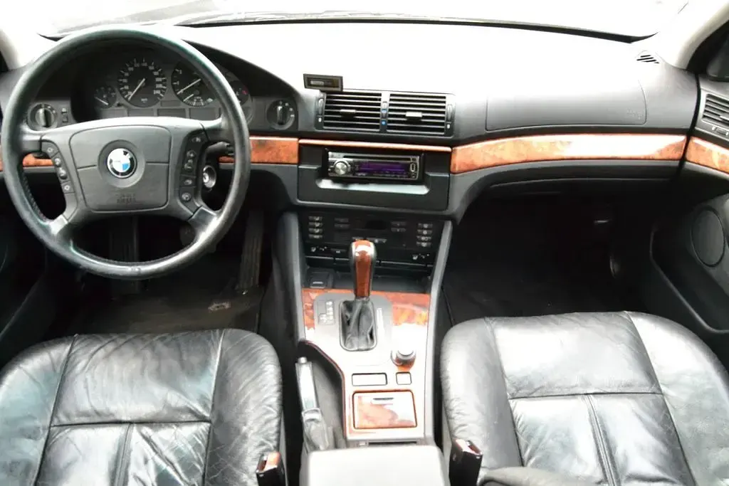 Gebraucht BMW 528 193 PS (141 kW) 1998 Grau Limousine