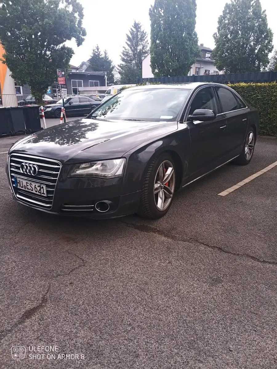 Gebraucht Audi A8 351 PS (258 kW) 2010 Braun Limousine