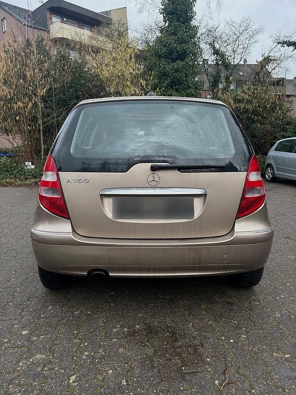 Gebraucht Mercedes A200 Elegance 85 PS (62 kW) 2007 Gold Kleinwagen