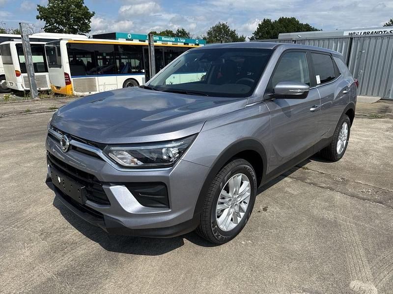 Silber Neu 2025 Ssangyong Korando SUV | 26.830 € - Bild 1/4