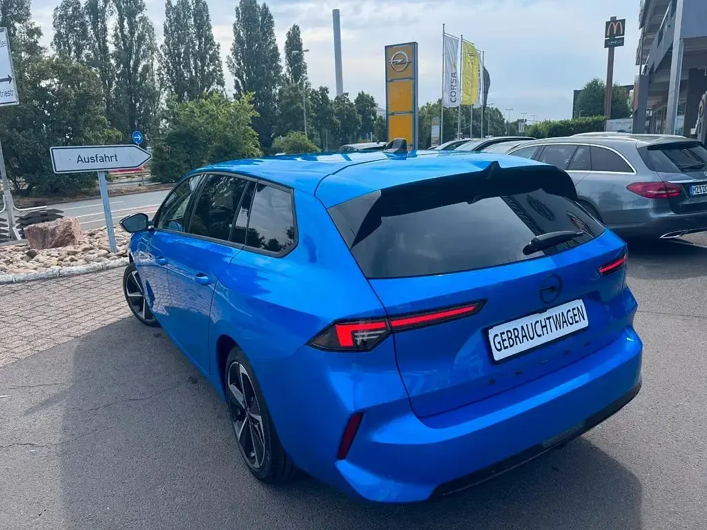 Gebraucht Opel Astra 131 PS (96 kW) 2024 Blau Kleinwagen