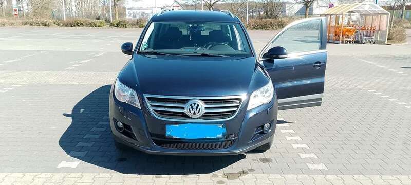 Gebraucht 2011 VW Tiguan Team SUV | 10.000 € (Teuer) - Bild 1/4