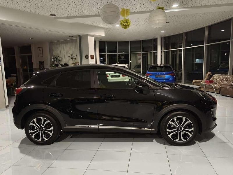 Gebraucht Ford Puma 125 PS (91 kW) 2020 Obsidianschwarz metallic SUV