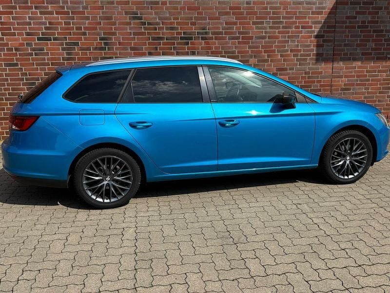 Gebraucht Seat Leon ST Style 125 PS (91 kW) 2015 Blau Kombi