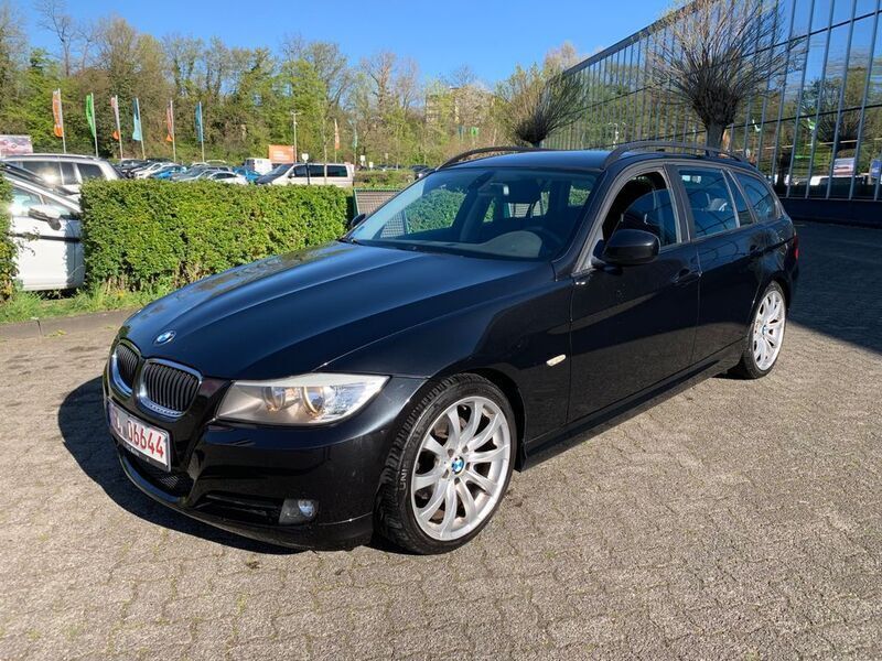 Gebraucht BMW 318 Performance 143 PS (105 kW) 2010 Schwarz Kombi