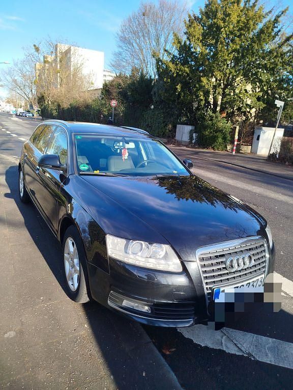 Gebraucht Audi A6 Ambiente 170 PS (125 kW) 2010 Schwarz Kombi