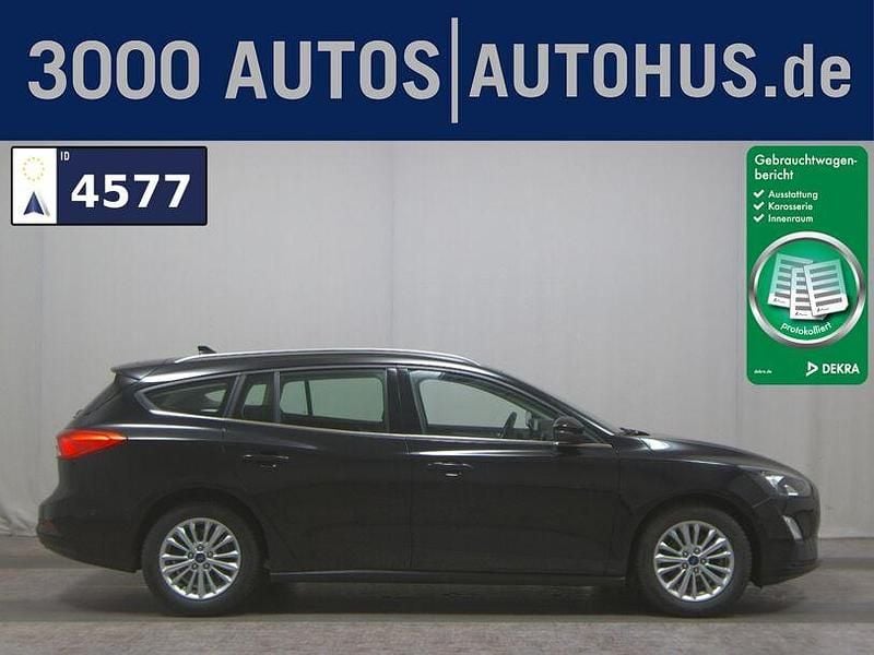 Schwarz Gebraucht 2021 Ford Focus Titanium Kombi | 13.680 € (Superpreis) - Bild 1/4