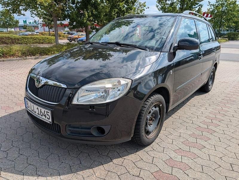 Schwarz Gebraucht 2008 Skoda Fabia Classic Kombi | 1.750 € (Fairer Preis) - Bild 1/4