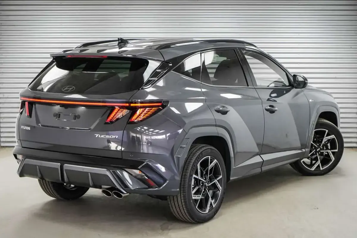 Neu Hyundai Tucson N Line 150 PS (110 kW) 2026 Ecotronic grey metallic () SUV