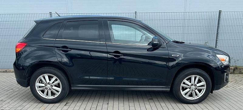 Gebraucht Mitsubishi ASX Edition 150 PS (110 kW) 2014 Schwarz SUV