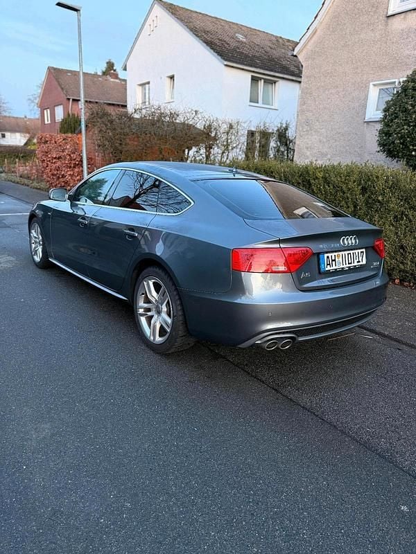 Gebraucht Audi A5 Sportback Comfort 190 PS (139 kW) 2016 Grau Kleinwagen