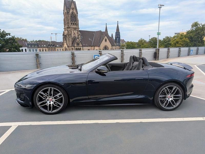 Gebraucht Jaguar F-Type R-Dynamic 300 PS (220 kW) 2020 Blau Cabrio