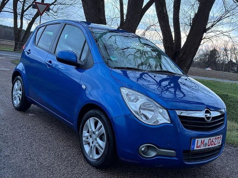 Gebraucht Opel Agila Edition 94 PS (69 kW) 2011 Blau Kleinwagen
