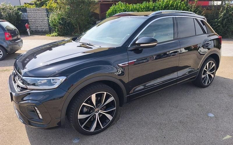 Gebraucht VW T-Roc R-line 150 PS (110 kW) 2023 Schwarz SUV