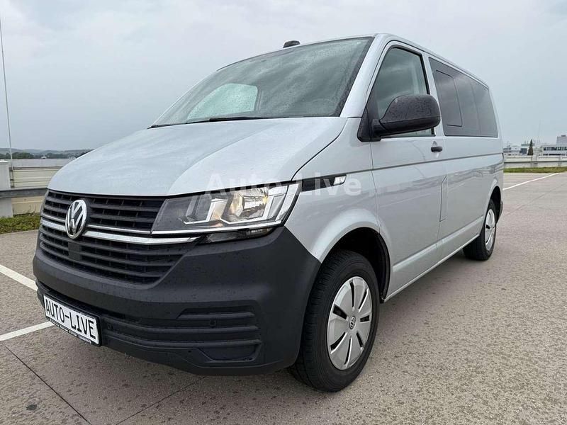 Gebraucht VW Transporter 150 PS (110 kW) 2021 Reflexsilber metallic Van