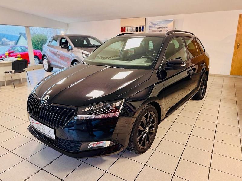 Schwarz Gebraucht 2020 Skoda Fabia Style Kombi | 13.990 € (Fairer Preis) - Bild 1/4