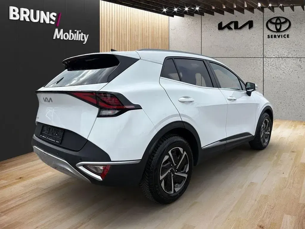 Gebraucht Kia Sportage Comfort 160 PS (117 kW) 2025 Weiß SUV