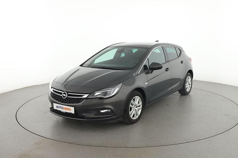Grau Gebraucht 2016 Opel Astra Active Limousine | 10.260 € (Superpreis) - Bild 1/3