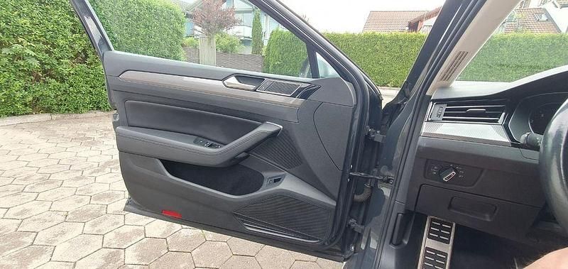 Gebraucht VW Passat Alltrack 220 PS (161 kW) 2017 Grau Kombi