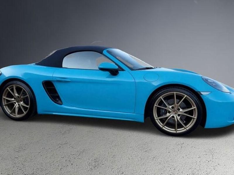 Gebraucht Porsche Boxster 299 PS (219 kW) 2019 Miamiblau Cabrio