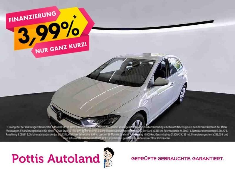 Weiss Gebraucht 2023 VW Polo Life Limousine | 15.377 € (Guter Preis) - Bild 1/3