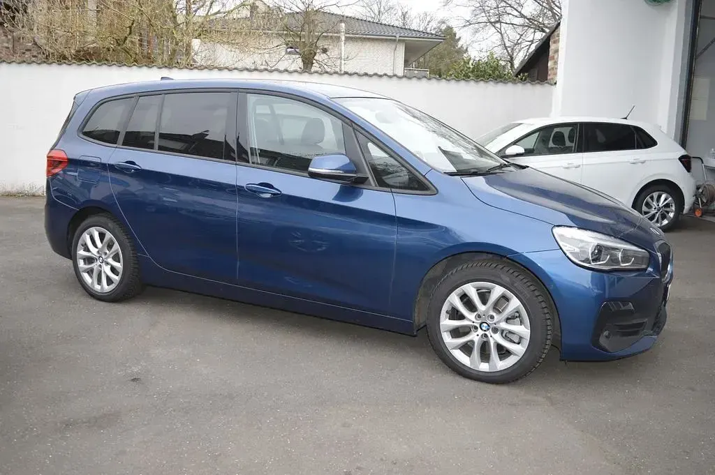Gebraucht BMW 218 Gran Tourer Advantage 150 PS (110 kW) 2022 Blau Van / Kleinbus