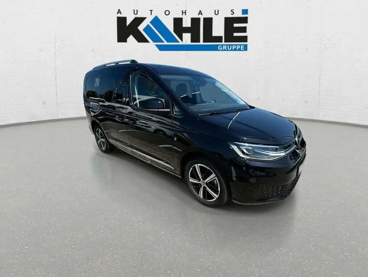 Neu VW Caddy Maxi Style 116 PS (85 kW) 2025 Schwarz Van / Kleinbus