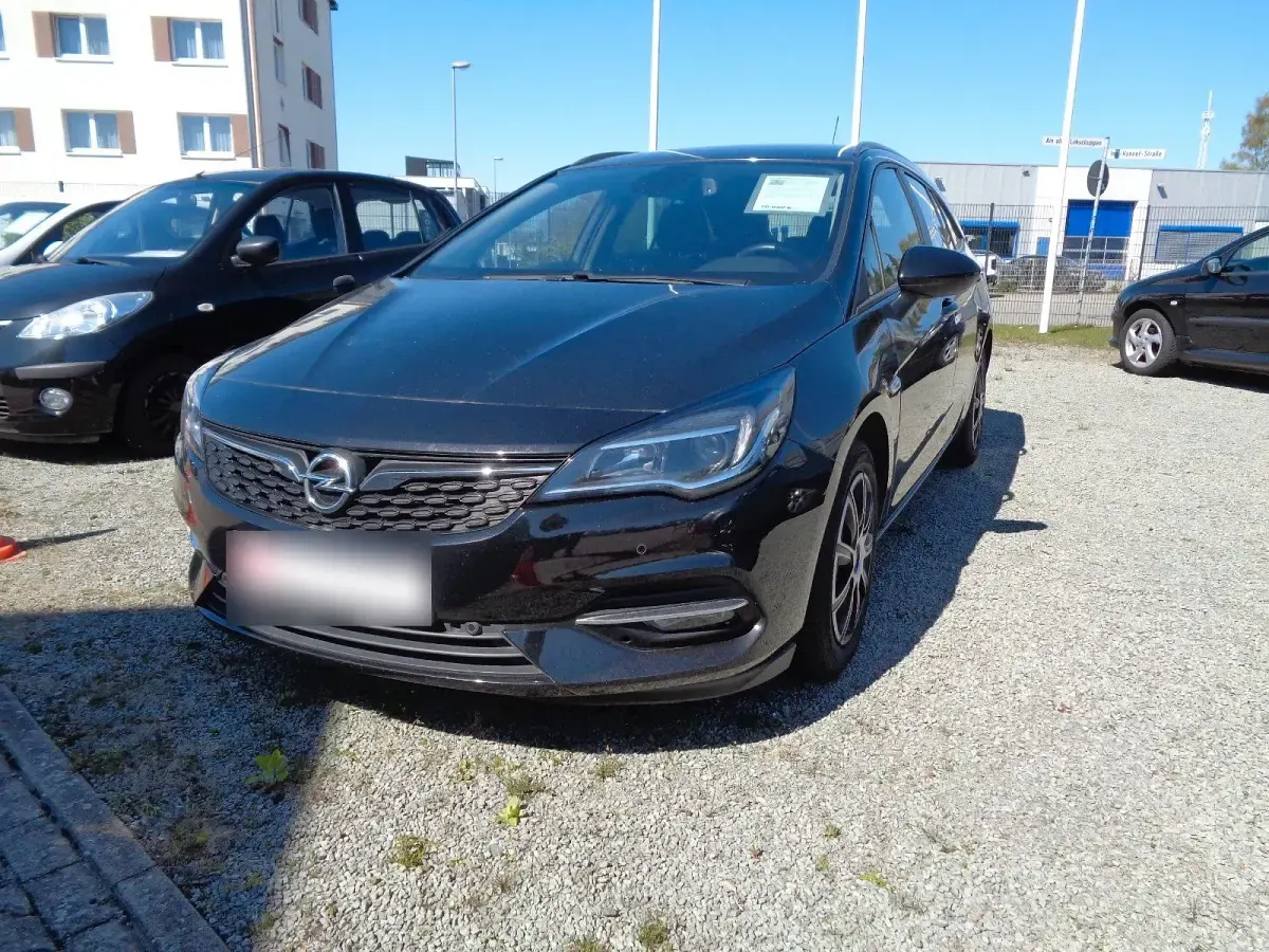 Gebraucht Opel Astra Edition 122 PS (89 kW) 2020 Schwarz Kombi