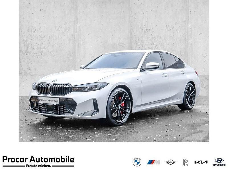 Weiß Gebraucht 2024 BMW 330 M Sport Limousine | 52.995 € (Teuer) - Bild 1/4