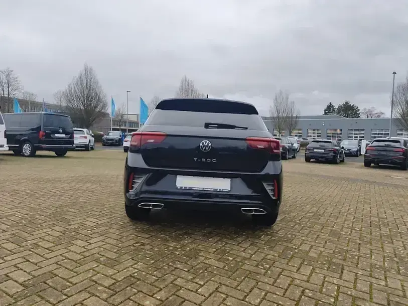 Usata VW T-Roc R-line 110 CV (80 kW) 2023 Nero SUV